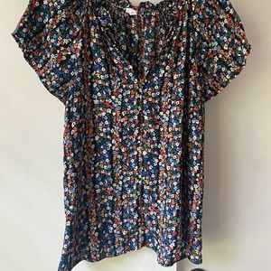 Gap short Sleeved Sheer Floral Shirt
